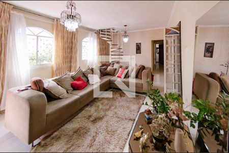 Sala de casa para alugar com 5 quartos, 400m² em Coração Eucarístico, Belo Horizonte