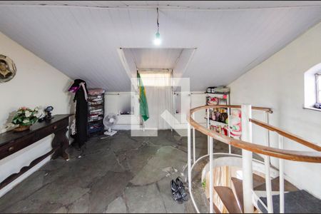 Sala 2 de casa para alugar com 5 quartos, 400m² em Coração Eucarístico, Belo Horizonte