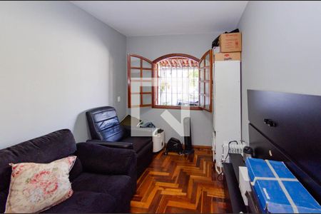Quarto 1 de casa à venda com 3 quartos, 110m² em Buritis, Belo Horizonte