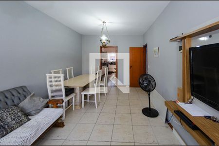 Sala de casa à venda com 3 quartos, 110m² em Buritis, Belo Horizonte