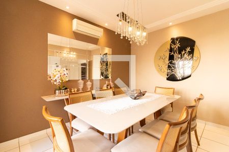 Sala de Jantar de casa à venda com 3 quartos, 196m² em Mansões Santo Antônio, Campinas