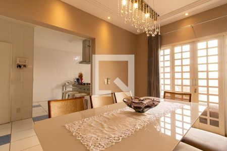 Sala de Jantar de casa à venda com 3 quartos, 196m² em Mansões Santo Antônio, Campinas
