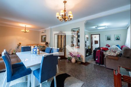 Sala de casa para alugar com 5 quartos, 500m² em Embaré, Santos