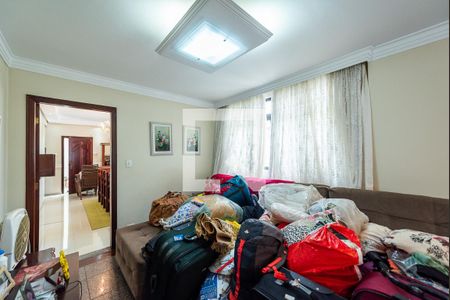 Sala de TV de casa para alugar com 5 quartos, 500m² em Embaré, Santos