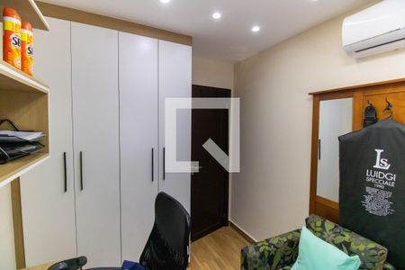 Quarto 1 de casa de condomínio à venda com 3 quartos, 120m² em Camboinhas, Niterói