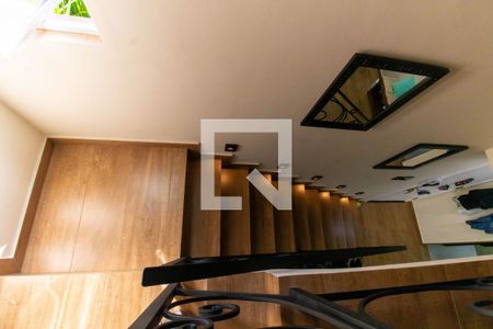 Escada de casa de condomínio à venda com 3 quartos, 120m² em Camboinhas, Niterói