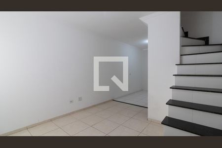 Sala de casa de condomínio à venda com 2 quartos, 100m² em Jardim Belem, São Paulo