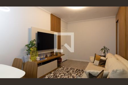 Sala de apartamento à venda com 2 quartos, 68m² em Vila Londrina, São Paulo