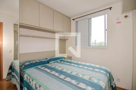 Quarto de apartamento à venda com 2 quartos, 53m² em São Sebastião, Porto Alegre