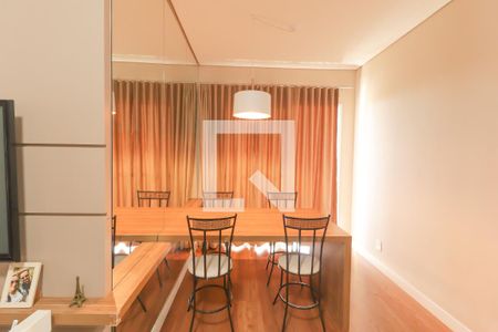Sala de apartamento à venda com 2 quartos, 68m² em Jardim Tereza Cristina, Jundiaí