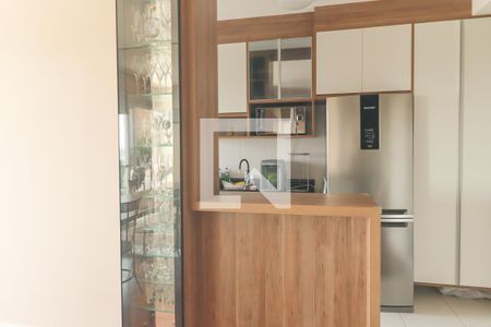 Sala de apartamento à venda com 2 quartos, 68m² em Jardim Tereza Cristina, Jundiaí