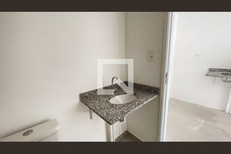 Banheiro de kitnet/studio à venda com 0 quarto, 29m² em Lauzane Paulista, São Paulo