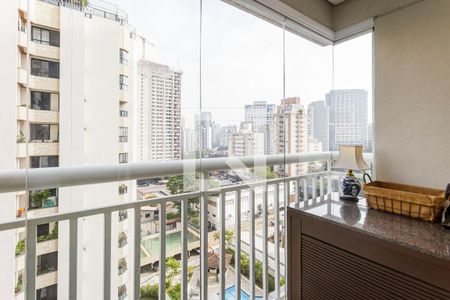 Varanda de apartamento à venda com 2 quartos, 55m² em Vila Olímpia, São Paulo