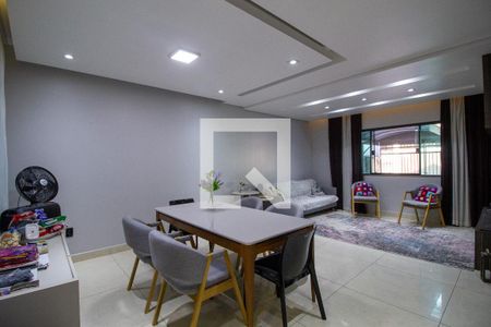 Sala de casa para alugar com 3 quartos, 480m² em Jardim Rosalia Alcolea, Sorocaba