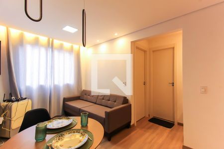 Sala de apartamento para alugar com 2 quartos, 40m² em Canindé, São Paulo