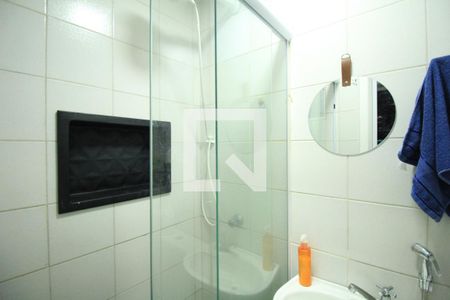 Banheiro de kitnet/studio para alugar com 1 quarto, 20m² em Federação, Salvador