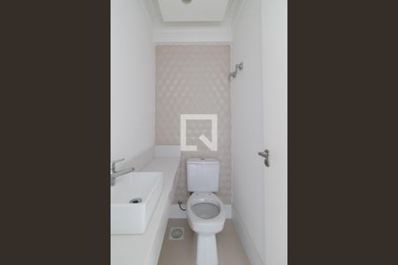 Lavabo de apartamento à venda com 3 quartos, 190m² em Vila Assunção, Porto Alegre