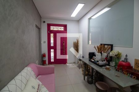 Hall de entrada de casa para alugar com 5 quartos, 253m² em Jardim das Acácias, São Paulo