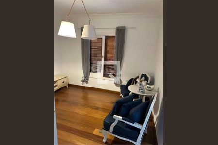 Casa à venda com 4 quartos, 325m² em Jardim Los Angeles, São Paulo