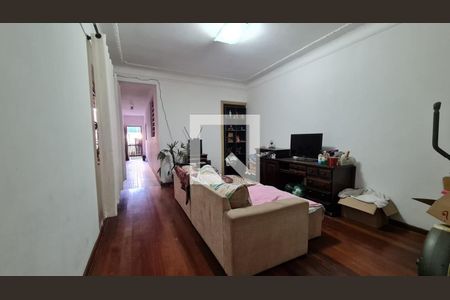 Casa à venda com 3 quartos, 242m² em Liberdade, São Paulo