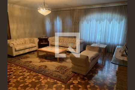 Casa à venda com 3 quartos, 200m² em Vila Santo Estevão, São Paulo