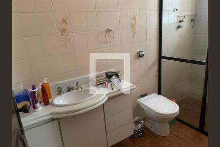 Casa à venda com 3 quartos, 200m² em Vila Santo Estevão, São Paulo