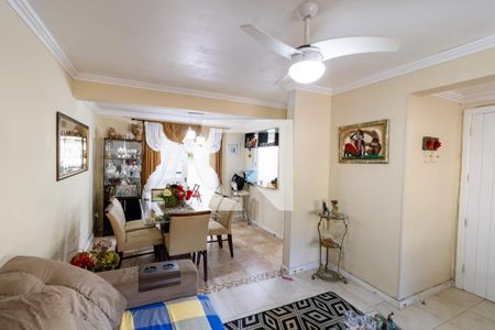 Sala de casa de condomínio à venda com 3 quartos, 175m² em Espírito Santo, Porto Alegre