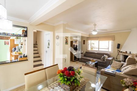 Sala de casa de condomínio à venda com 3 quartos, 175m² em Espírito Santo, Porto Alegre