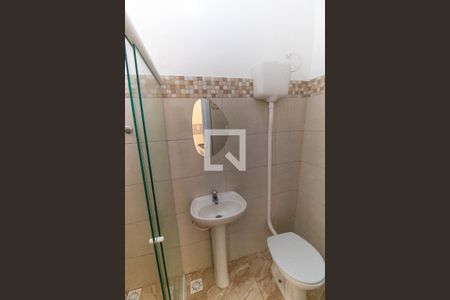 Banheiro de casa à venda com 1 quarto, 60m² em Santa Rosa, Niterói