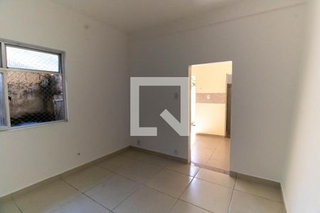Sala de casa à venda com 1 quarto, 60m² em Santa Rosa, Niterói