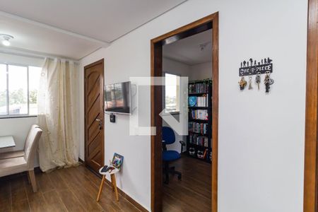 Sala-Cozinha de casa de condomínio à venda com 2 quartos, 36m² em Itaquera, São Paulo