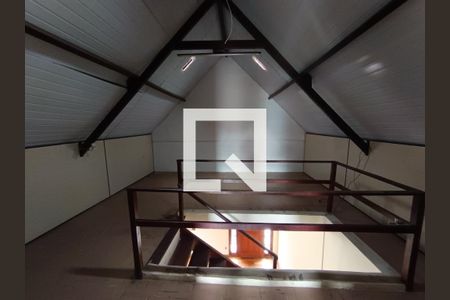 Casa para alugar com 2 quartos, 104m² em Floramar, Belo Horizonte