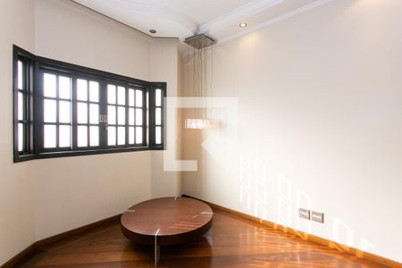 Sala 1 de casa para alugar com 3 quartos, 302m² em Chácara Seis de Outubro, São Paulo