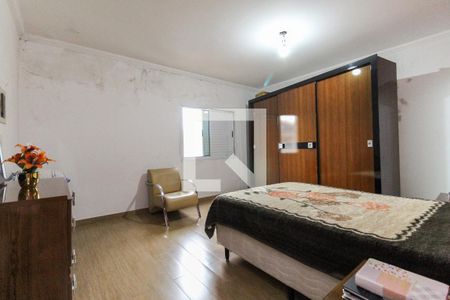 Suíte de casa para alugar com 4 quartos, 260m² em Vila Campanela, São Paulo