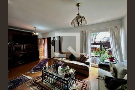 Sala de casa à venda com 3 quartos, 132m² em Brooklin Novo, São Paulo