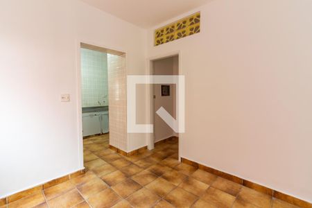 Sala de Estar de casa à venda com 4 quartos, 212m² em Km 18, Osasco