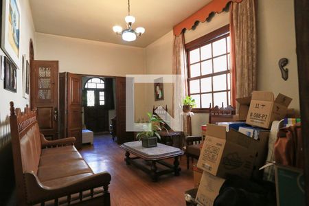 Sala de casa para alugar com 3 quartos, 300m² em Floresta, Belo Horizonte