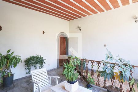 Varanda de casa para alugar com 3 quartos, 300m² em Floresta, Belo Horizonte