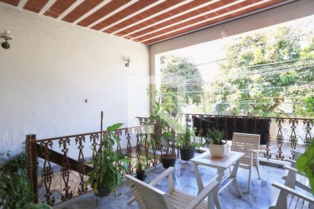 Varanda de casa para alugar com 3 quartos, 300m² em Floresta, Belo Horizonte