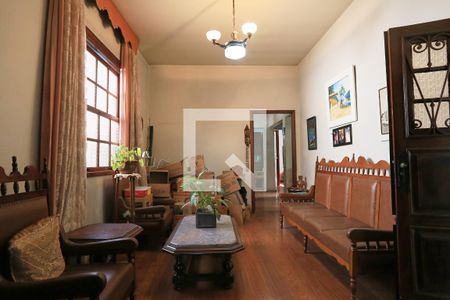 Sala de casa para alugar com 3 quartos, 300m² em Floresta, Belo Horizonte