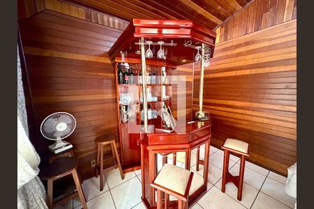 Sala de casa à venda com 3 quartos, 750m² em Parque Sao Luiz, Jundiaí