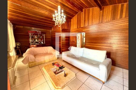 Sala de casa à venda com 3 quartos, 750m² em Parque Sao Luiz, Jundiaí