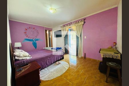 Casa à venda com 3 quartos, 182m² em Jardim Luanda, São Paulo