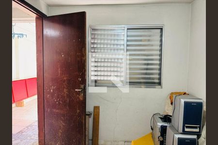 Casa à venda com 3 quartos, 182m² em Jardim Luanda, São Paulo