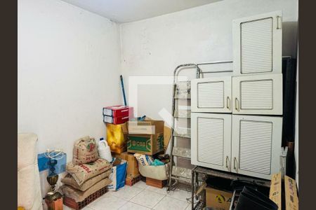 Casa à venda com 3 quartos, 182m² em Jardim Luanda, São Paulo