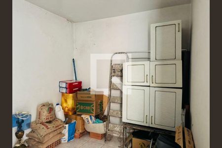 Casa à venda com 3 quartos, 182m² em Jardim Luanda, São Paulo