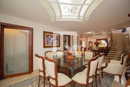 Sala de casa para alugar com 4 quartos, 400m² em City América, São Paulo