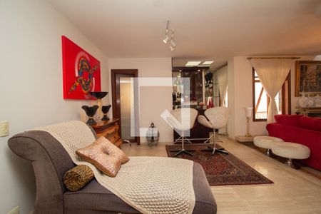 Sala de casa para alugar com 4 quartos, 400m² em City América, São Paulo