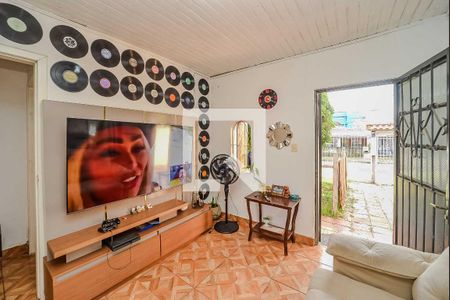 Sala de casa à venda com 2 quartos, 110m² em Santa Rosa de Lima, Porto Alegre