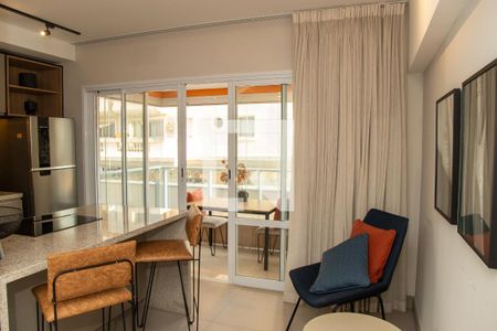 Sala de apartamento à venda com 1 quarto, 48m² em Campo Belo, São Paulo